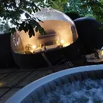 Insolites Et Intimistes En Pleine Nature Hotel